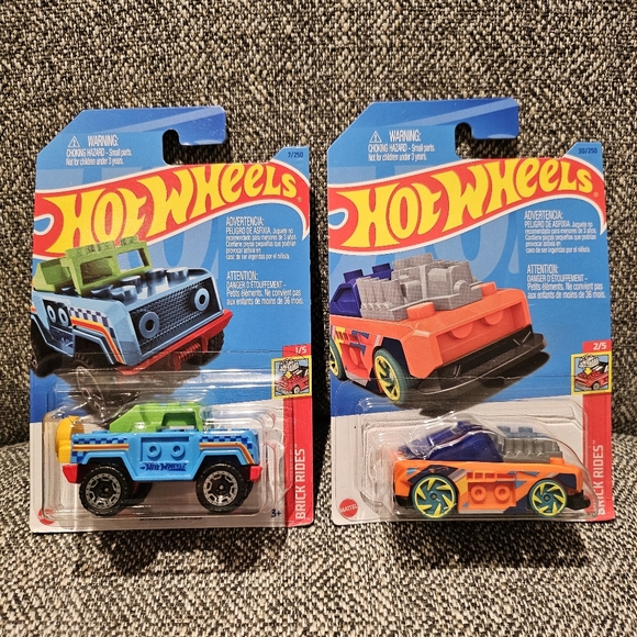 Hot Wheels Brick Rides Car Bundle - Picture 1 of 10